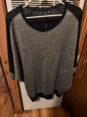 Relativity Black Stretch Ribbed Knit Top